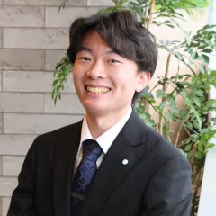 國井 辰磨