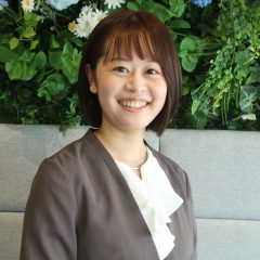 金友 来瞳