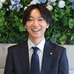 小島 晴輝