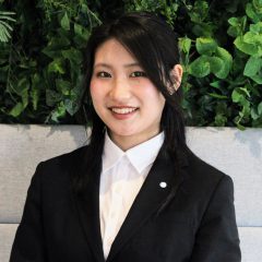 小貫 理香子