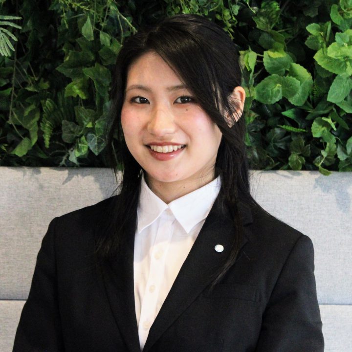 小貫 理香子