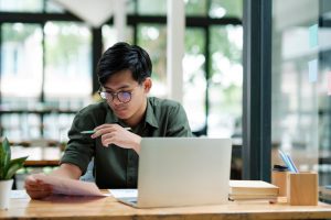 【投資初心者】投資の勉強は何から？効率的に学習する勉強手順