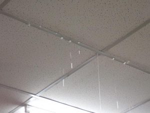 アパート雨漏りの初動対応｜オーナー様が知るべき流れと費用