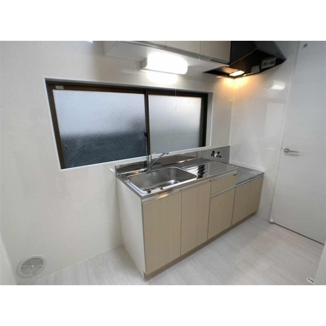 ジュネパレス草加第8